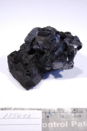 Magnetite with GROSSULAR and SPHALERITE