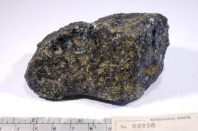 Ilvaite with Albite and EPIDOTE