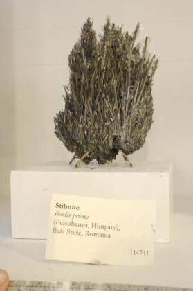 Stibnite with BARITE