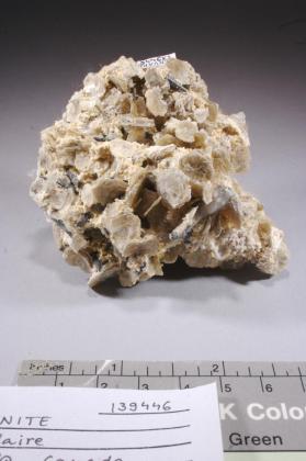 Polylithionite