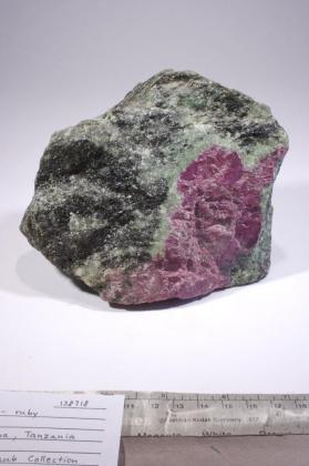 ruby with Aluminotschermakite and ZOISITE