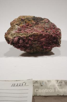 Erythrite