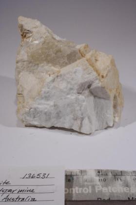 Bavenite with Albite and MICROCLINE and Quartz