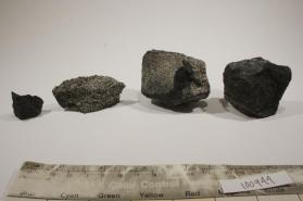 Szaibélyite