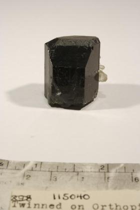 EPIDOTE