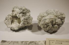 Hydromagnesite