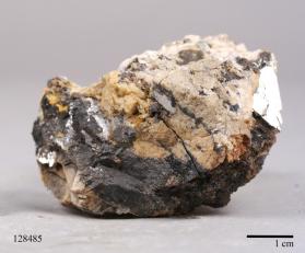 Lithiophilite