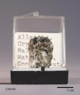 Allanite-(La)