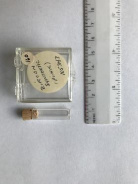 Zircon, synthetic (silicate group)