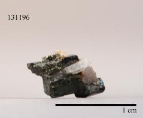 Wodginite with Tantalite-(Mn)