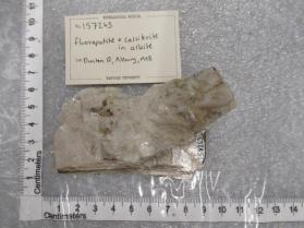fluorapatite + cassiterite in albite