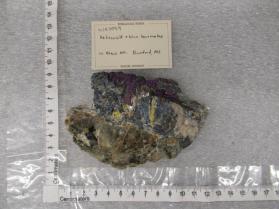 heterosite and blue tourmaline