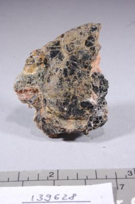 Fergusonite-(Y)