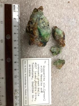 Dugganite xls (green) with Hessite and unknown green balls