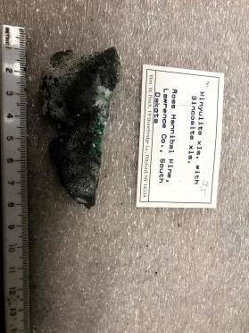 Minyulite xls with Sincosite xls