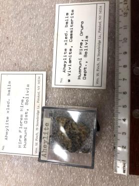 Aheylite xled. Balls w Vivianite, Cassiterite