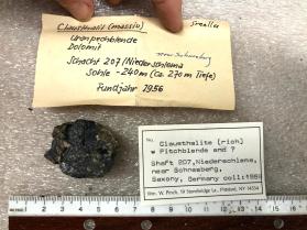 Clausthanlite (rich) with Pitchblende and ?