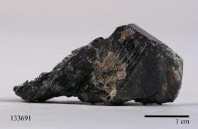 Manganocolumbite