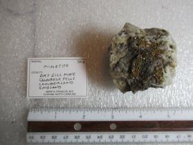 Mimetite var. Campylite