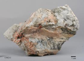 Montmorillonite with cleavelandite and Quartz