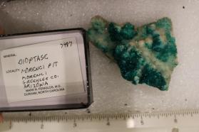 Dioptase with Calcite