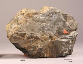 Lanthanite with Allanite