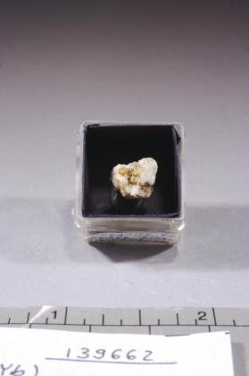 Hingganite-(Yb)