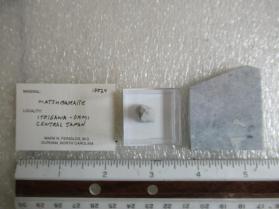 Matsubaraite (2 pieces)