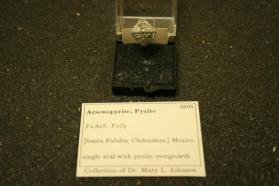 Arsenopyrite, Pyrite