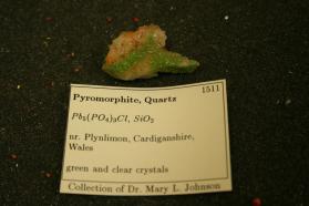 Pyromorphite, Quartz