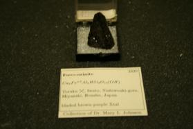 Ferroaxinite