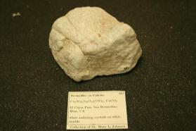 Tremolite on Calcite