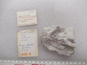 Beryl, Pectolite