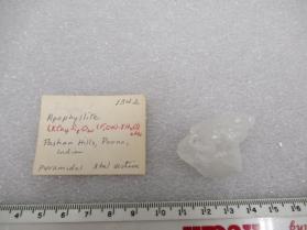 Apophyllite (Flor)