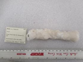 Halite var stalactite