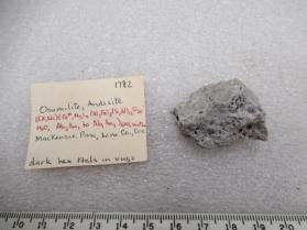 Osumilite, Andesine