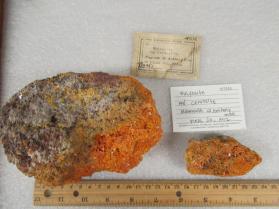 wulfenite