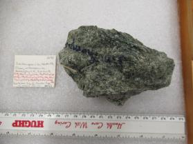 Jimthompsonite, Chusterlite, Clinojim thampsonite; Anthophyllite, Ripidolite