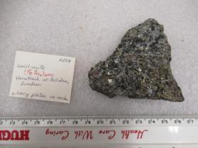 Loellingite
