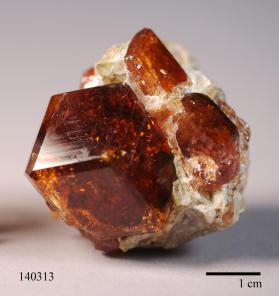 GROSSULAR