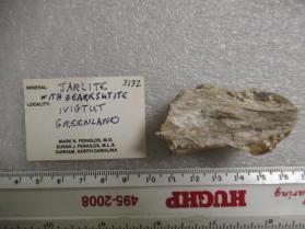 Jarlite with Gearksutite