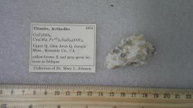 Titanite, Actinolite