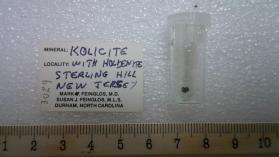 Kolicite with Holdenite