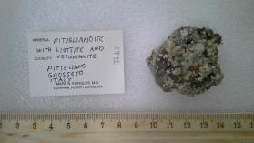 Pitiglianoite with Liottite