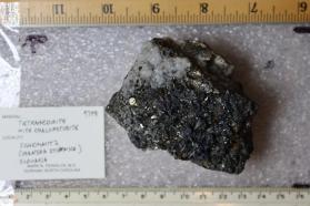 Tetrahedrite with Chalcostibite