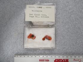 Wulfenite