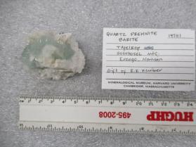 Quartz Prehnite Barite