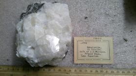 Sphalerite in Calcite