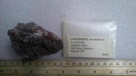 Langbanite