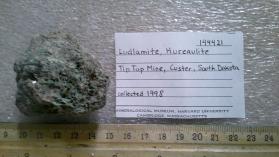 Ludlamite